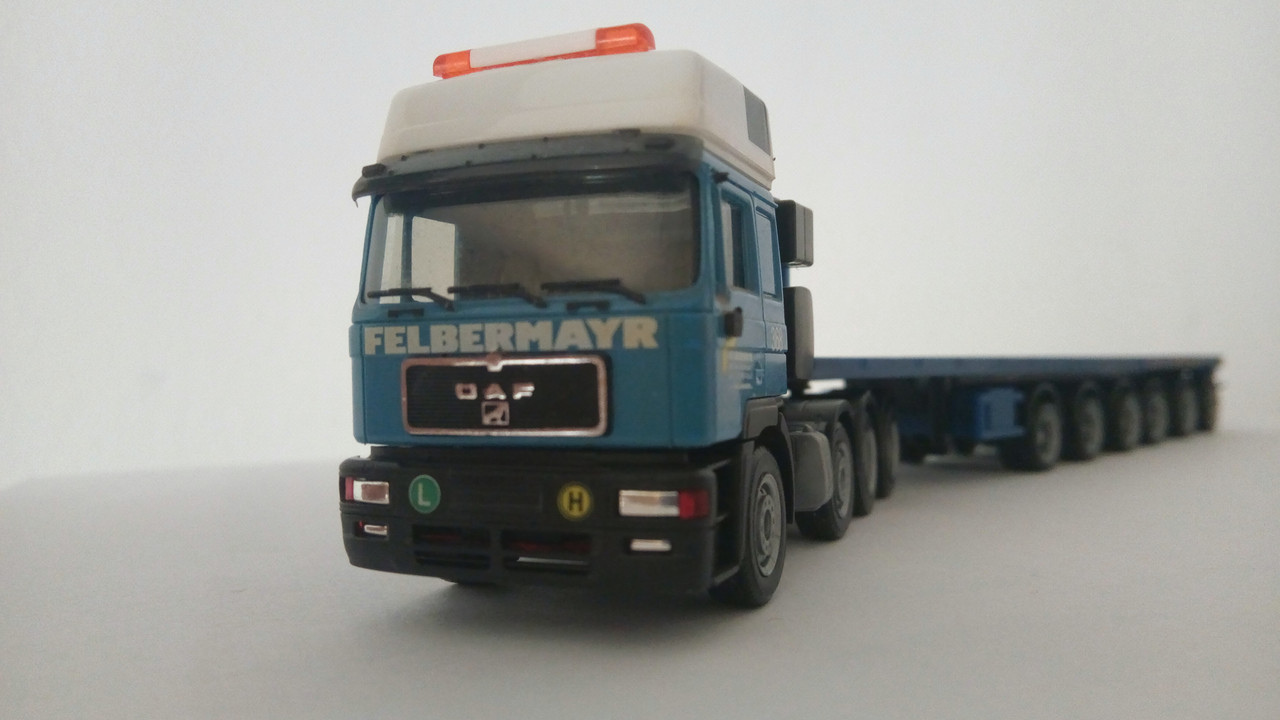 Macht (9452)