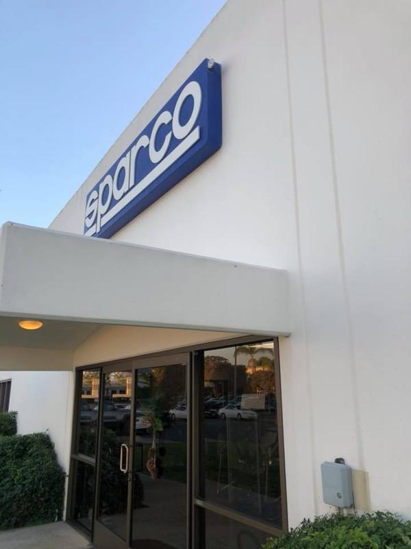 48932525_10218672274022856_4675777178275676160_n