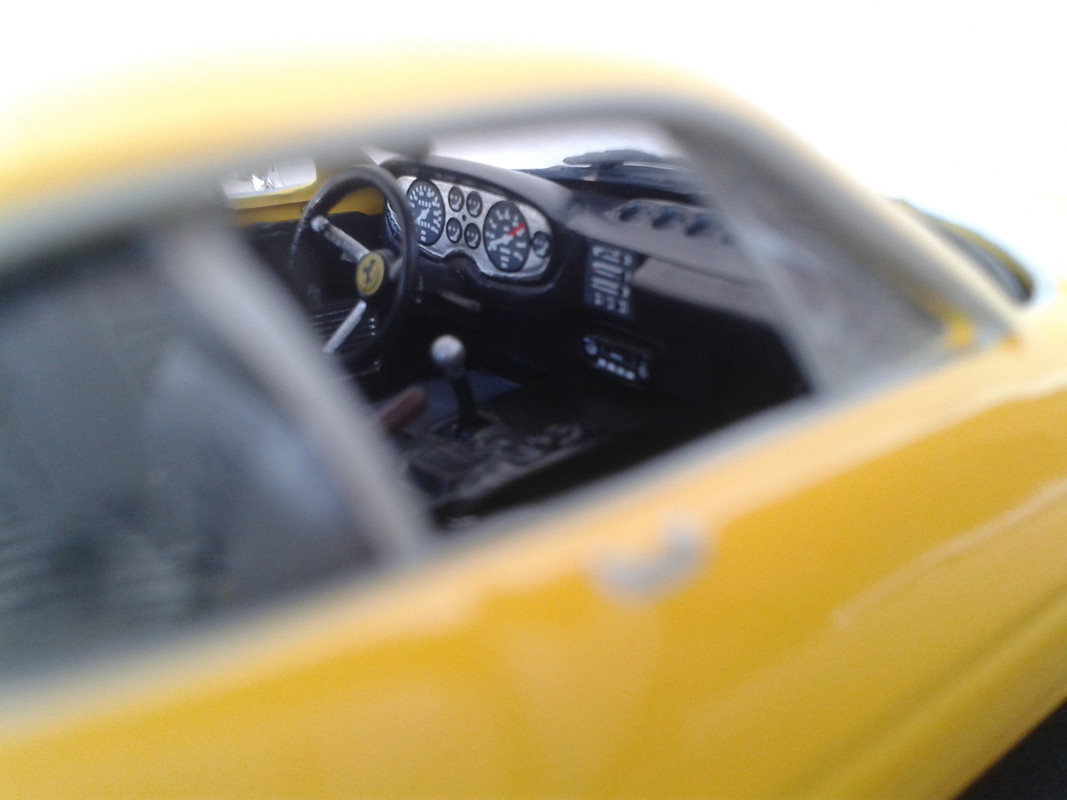 1968 Ferrari 365 GTB-4 Daytona (Ixo - nº 15 Ferrari RBA) (13)