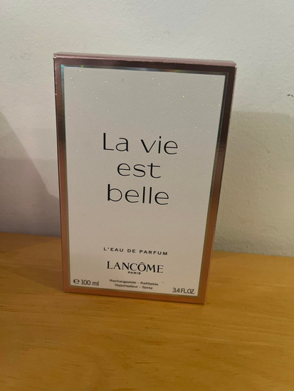 82122e1e6194aa06eba22a158d3e2aed