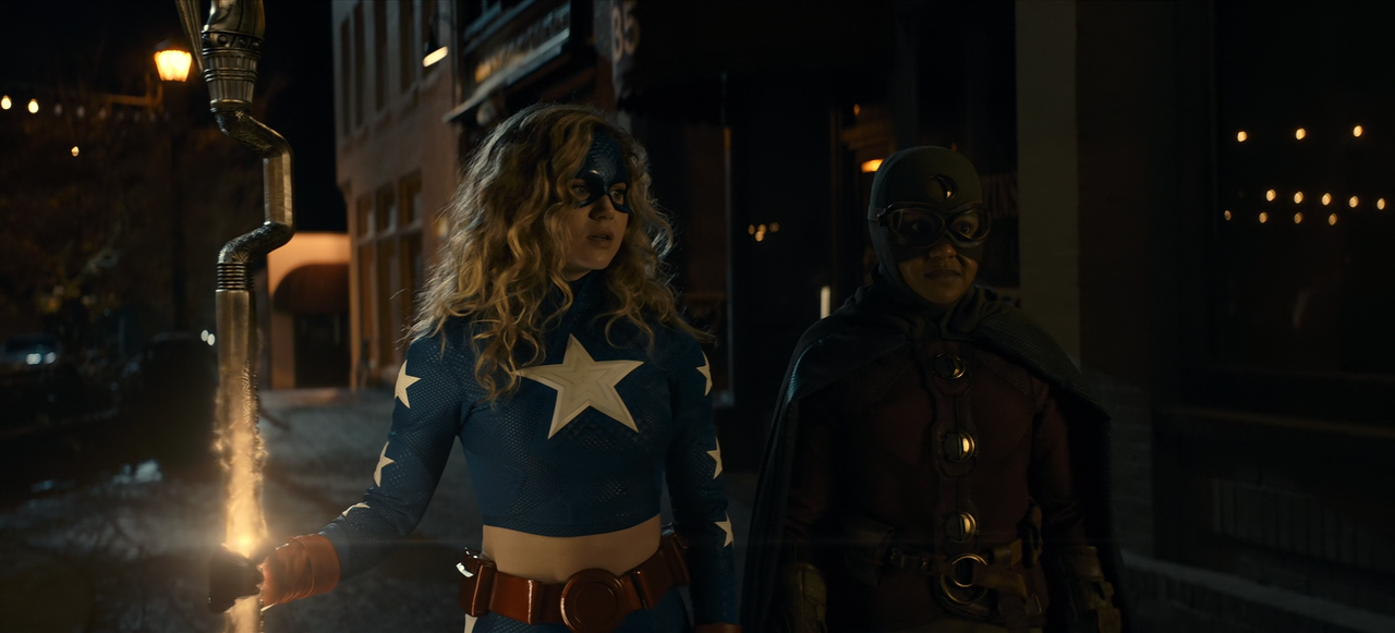 Stargirl.S02E01.Summer.School.Chapter.One.1080p.10bit.AMZN.WEB-DL.DDP5.1.HEVC-Vyndros.mkv_snapshot_0