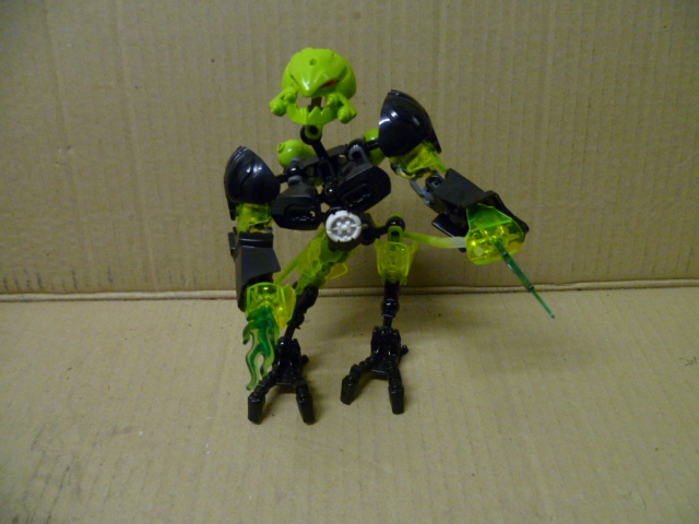 vendo--lego misto Robo-009