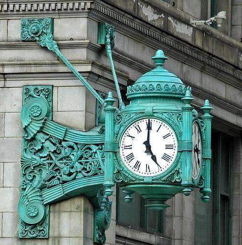 clock-old.jpg