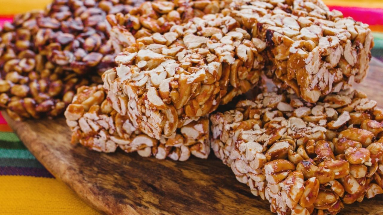 Palanqueta de cacahuate ¡Postre de 3 ingredientes!