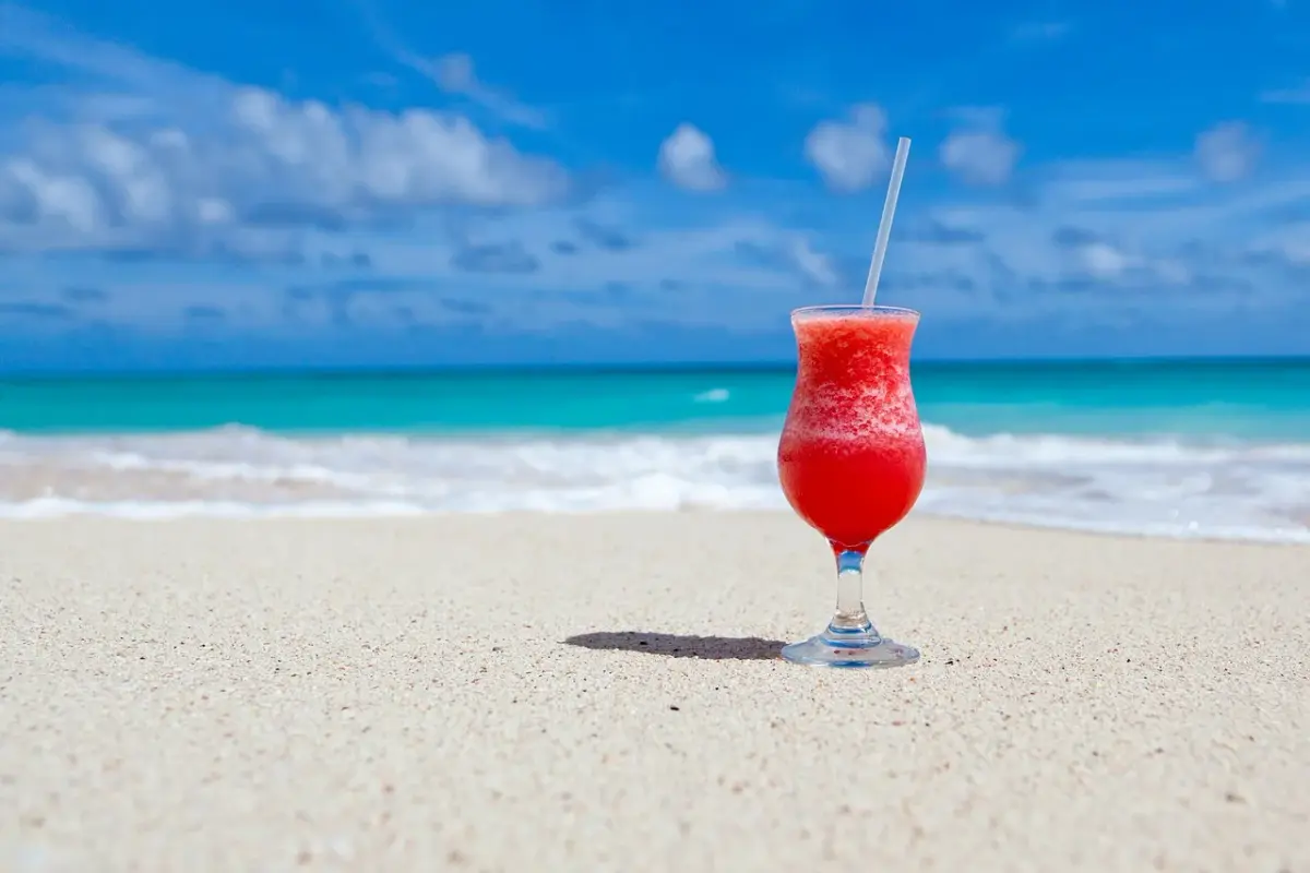 red-drink-84533-1280.webp