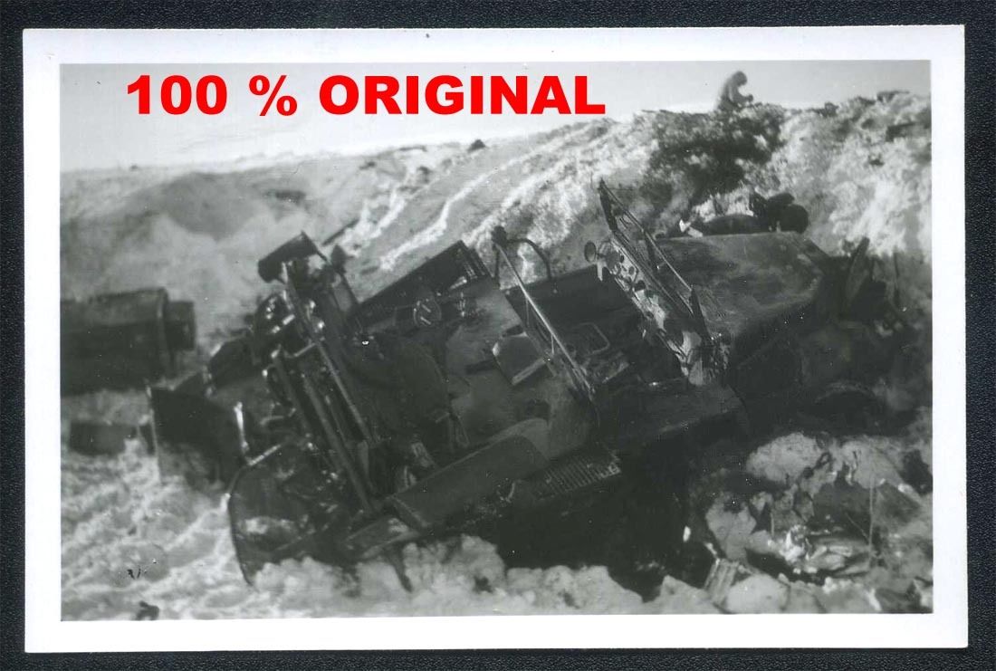 FOTO - Sd.Kfz. 10-5 - zerstörte Halbkette mit Fl