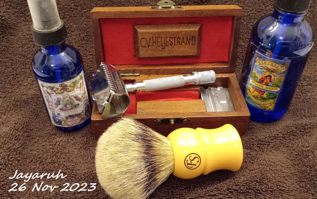 [Image: sos231126.jpg]