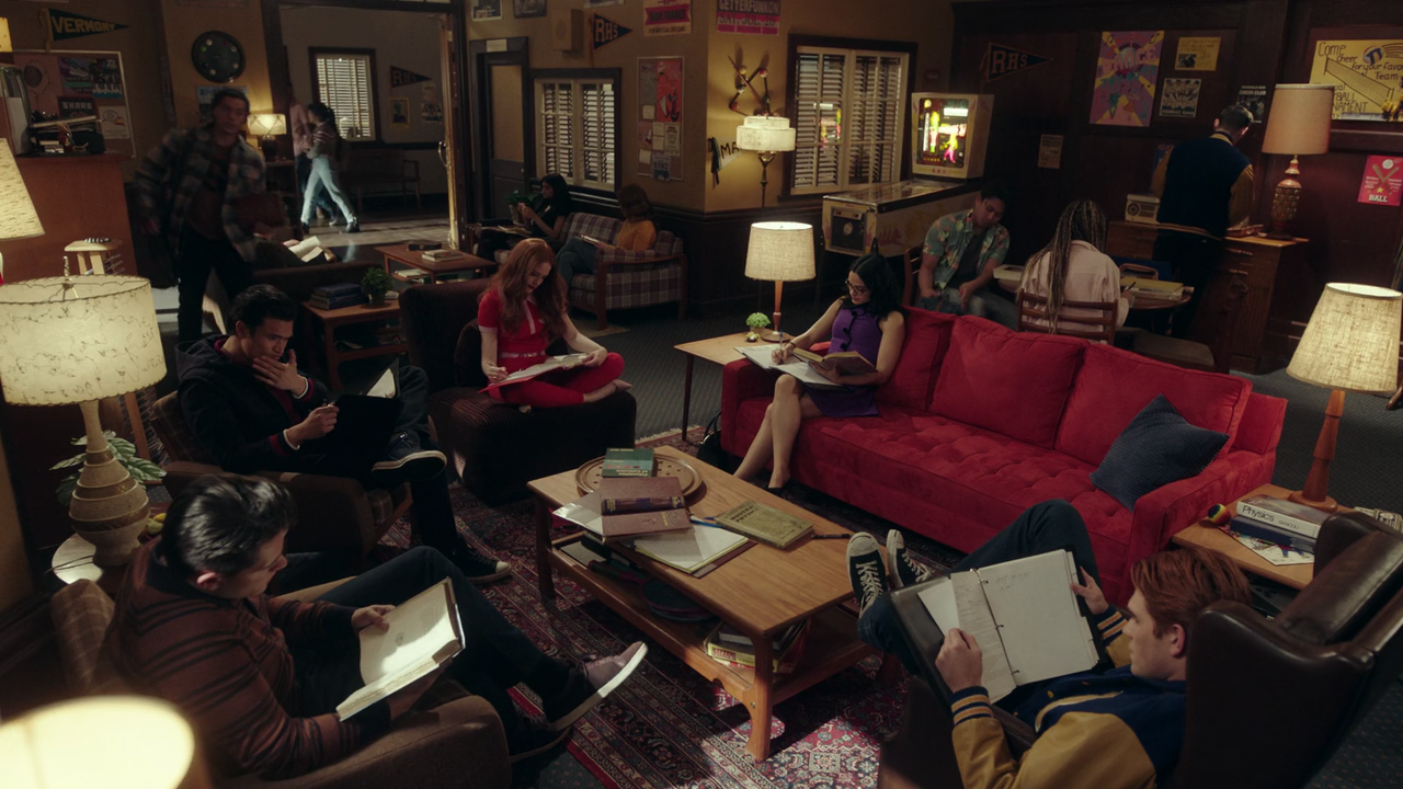 Riverdale 2017 S04E19 Chapter Seventy Six Killing Mr Honey 1080p AMZN Webrip x265 10bit EAC3 5 1 Goki TAoE