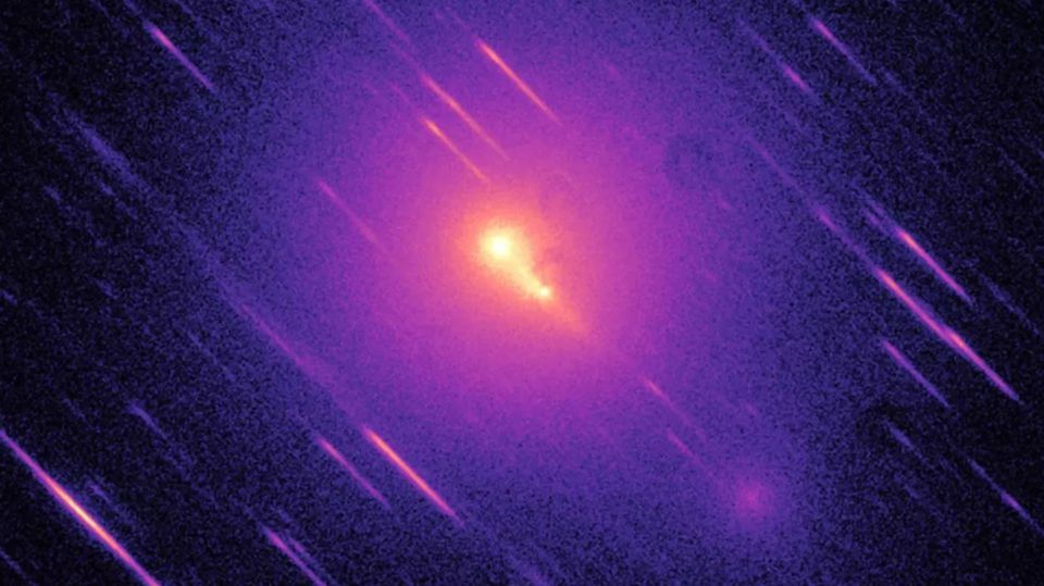 Cometa 96 P Machholz 1 Oggetto Spaziale Anomalo