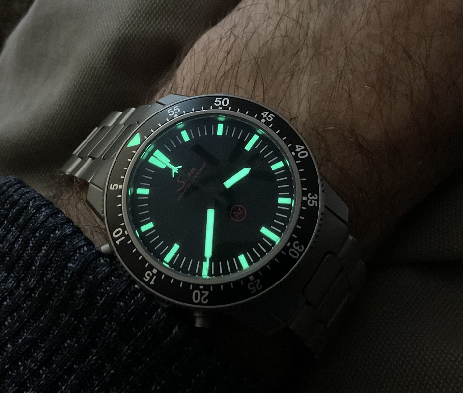 F2A5A37E-F42A-44EF-A4F6-3CDA18B7C743