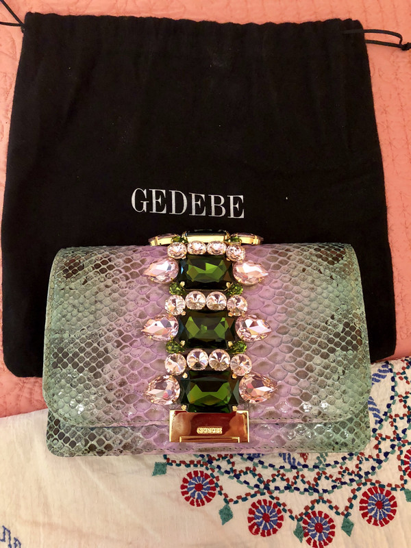 F72D1415-1578-4F2E-997C-243EAF0A45D1