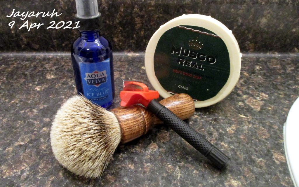 [Image: sos210409.jpg]