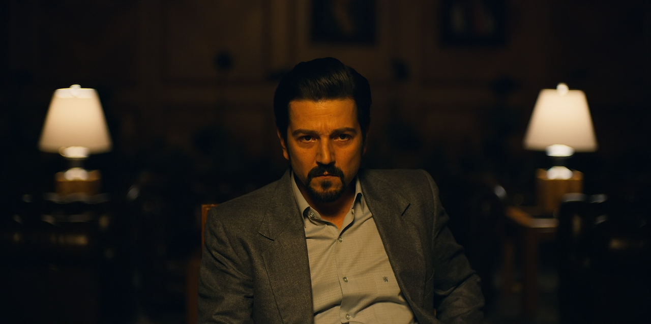 Narcos.Mexico.S02E10.Free.Trade.1080p.10bit.BluRay.AAC5.1.HEVC-Vyndros.mkv_snapshot_00.34.57_[2023.0