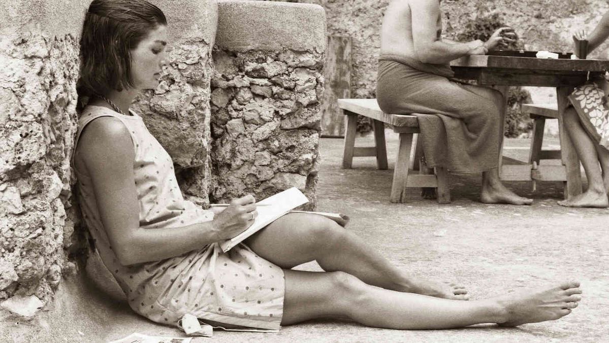Jackie in Zuzek print