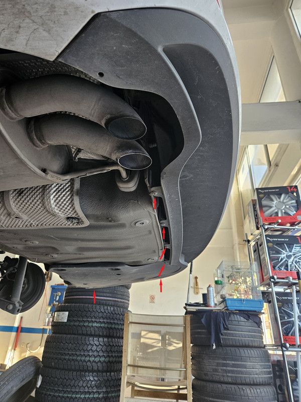 rear-bumper-screws.jpg
