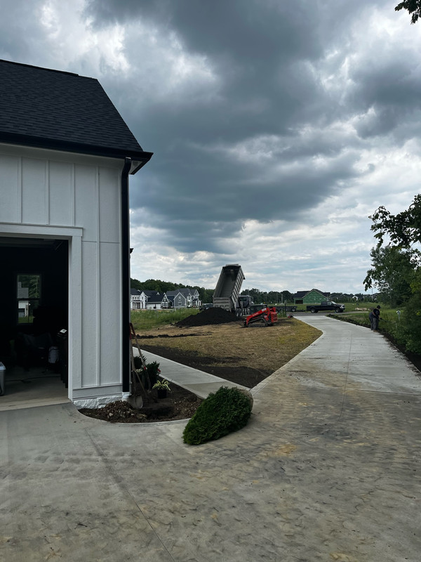 24C8022D-3675-4168-8183-84A107754DB9