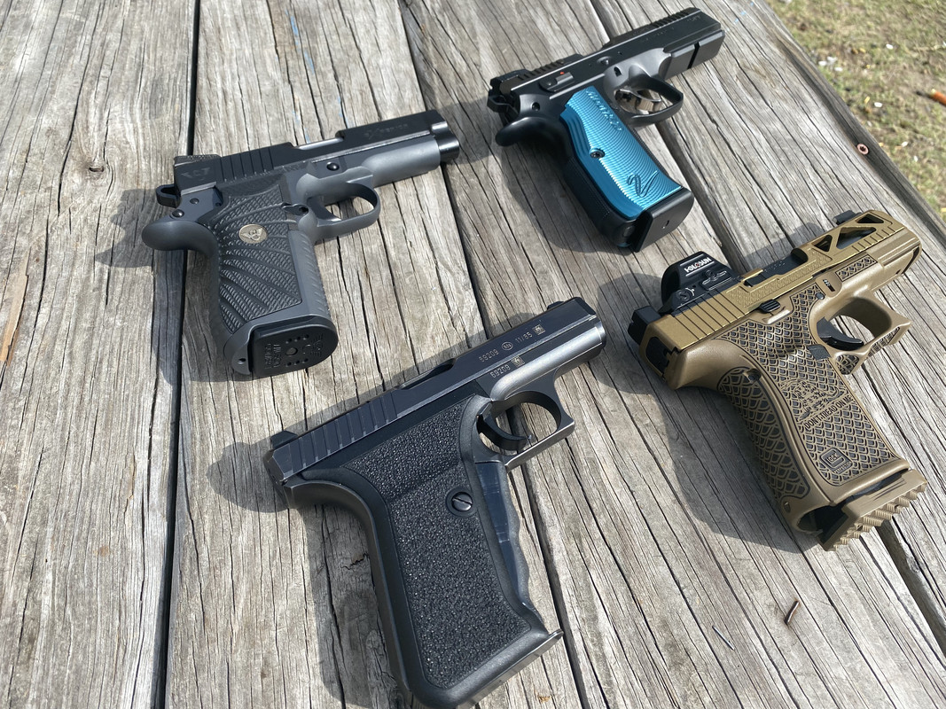 14D4D160-AB1A-4518-ADCC-799DB2879BCE