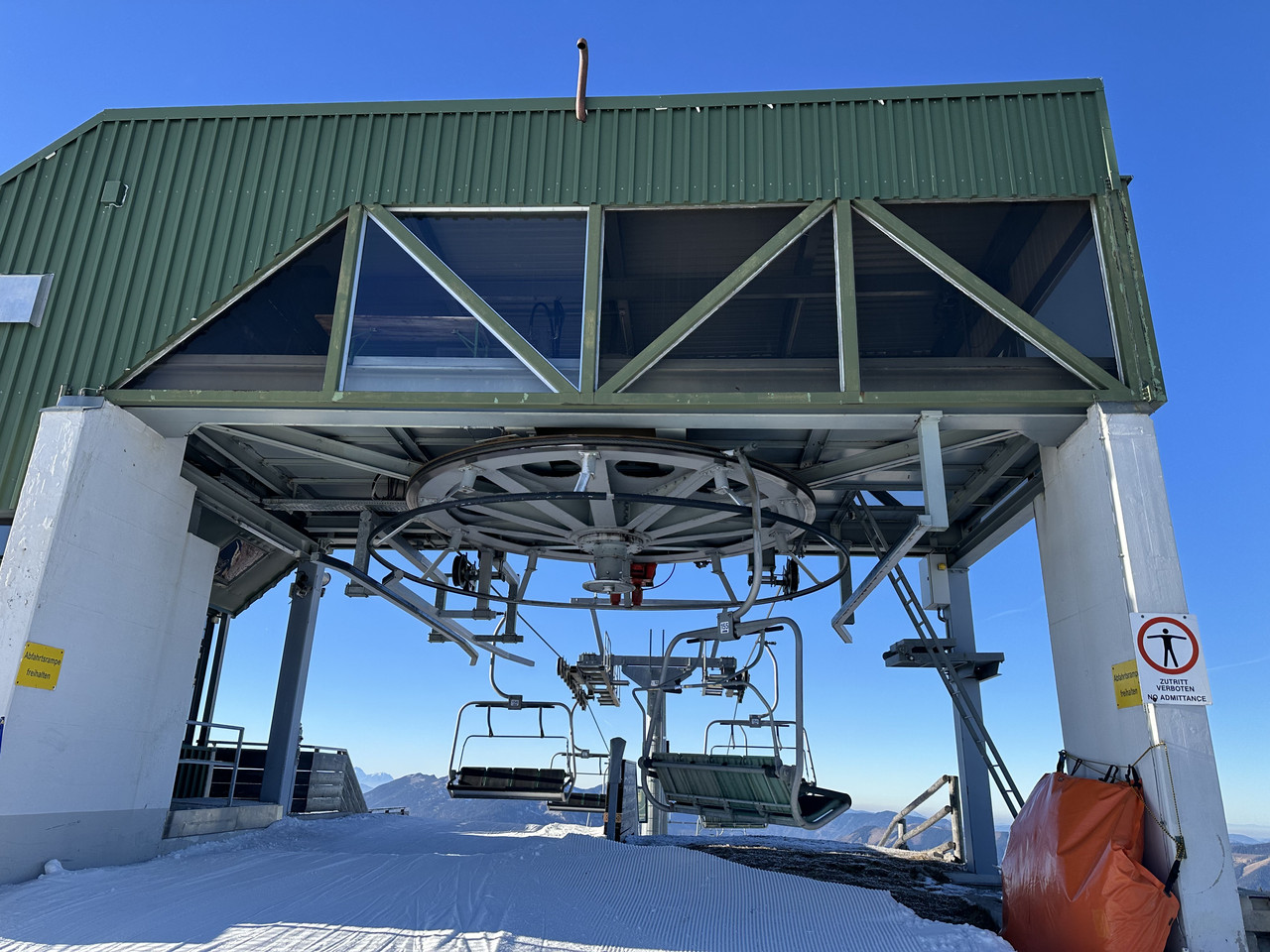 20251228 122420772 i OS