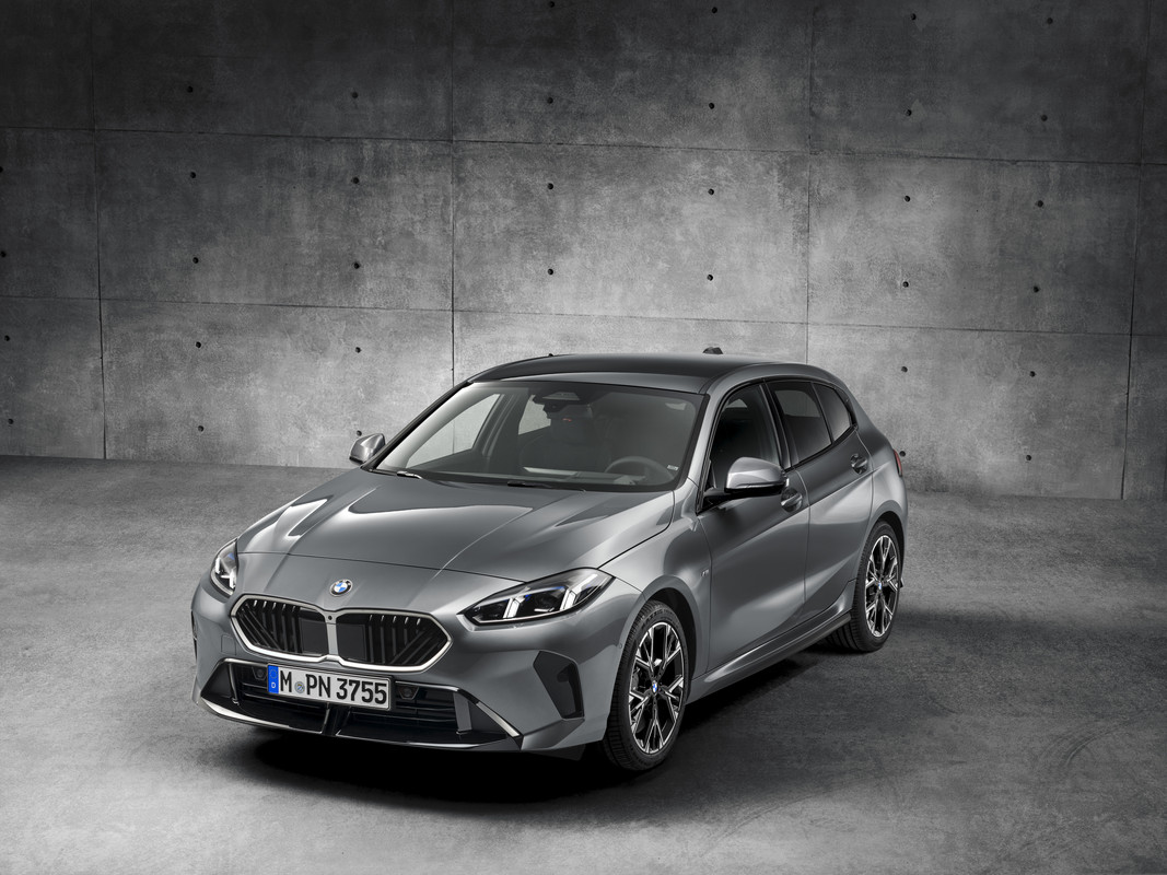 P90551953_highRes_the-all-new-bmw-1-se