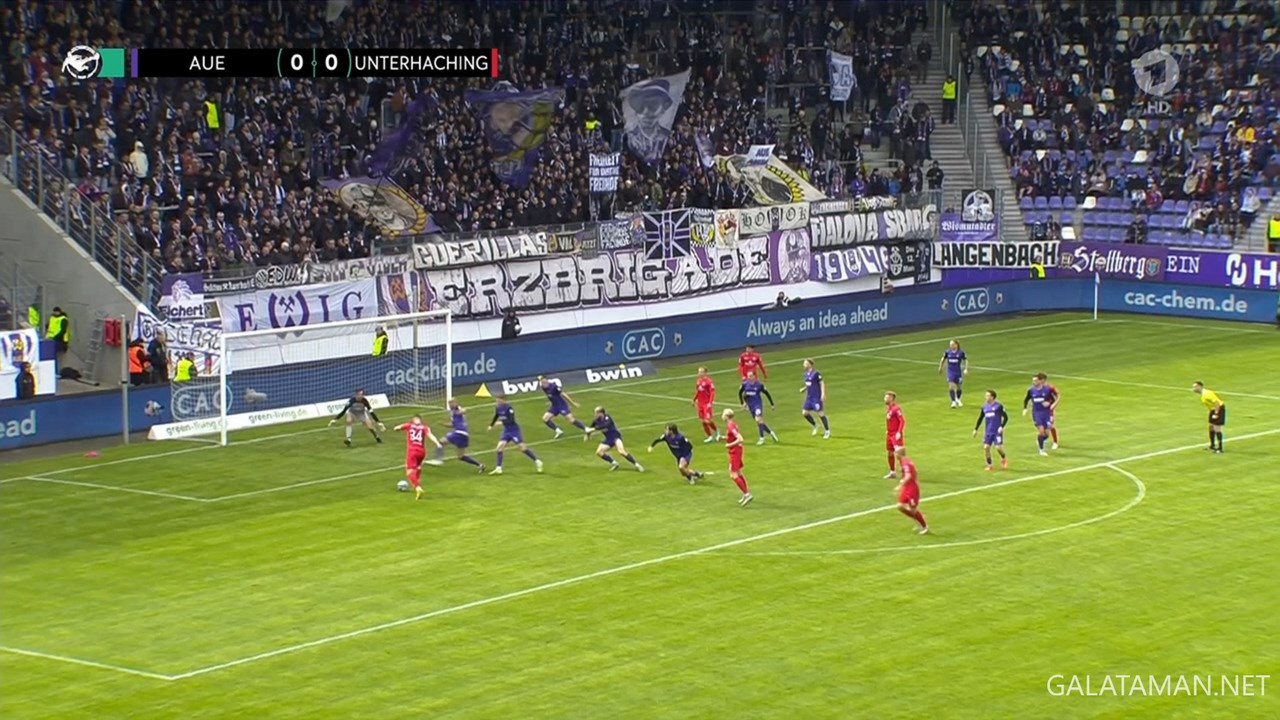 [Image: 04-20-17-50-00-Das-Erste-HD-Sportschau-t...43-558.jpg]