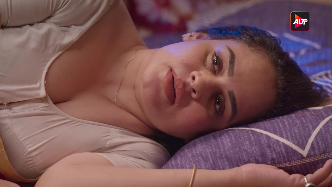 vlcsnap-2025-03-21-03h01m36s530