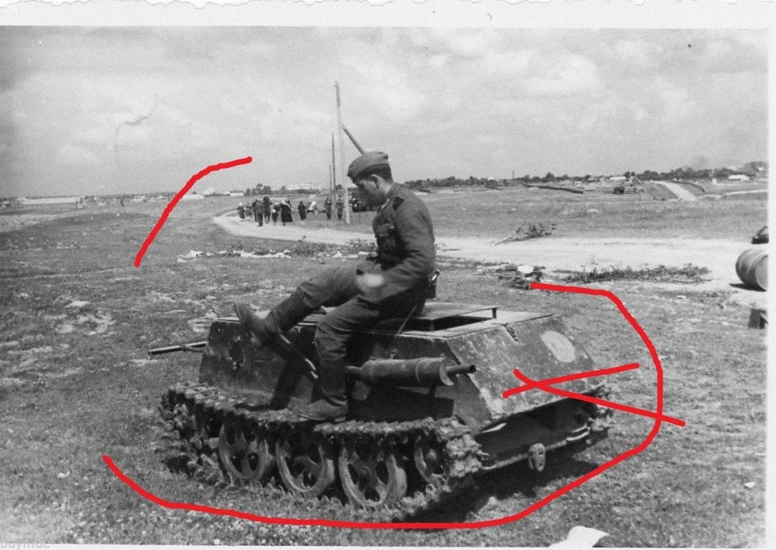 1 PZ AUFKLÄRUNG ABT 27,17  RUSSLAND BEUTE PANZER