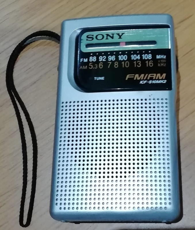Sony ICF-S10