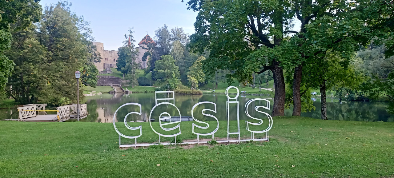 Día 3/9  Tartu – Valmiera – Cesis-  Sigulda - CONOCIENDO LOS PEQUEÑOS PAÍSES BÁLTICOS (3)