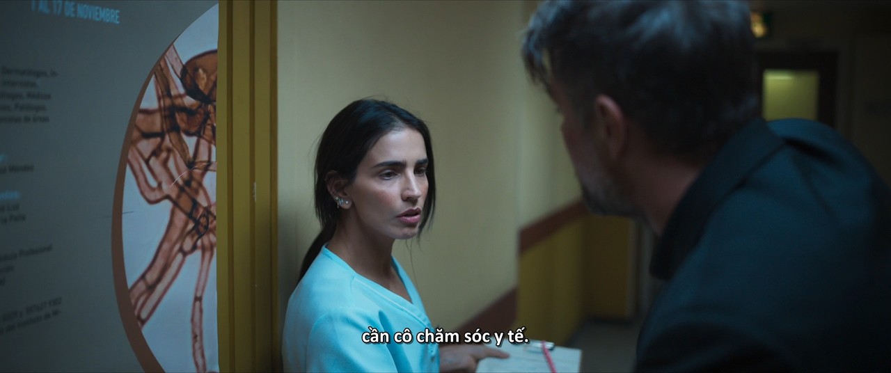 (Thuyết Minh - Sub Việt) Blackout 2022 ViE 1080p Bluray DTS-HD .MA.5.1 x264-HLA.mkv_snapshot_00.30.2