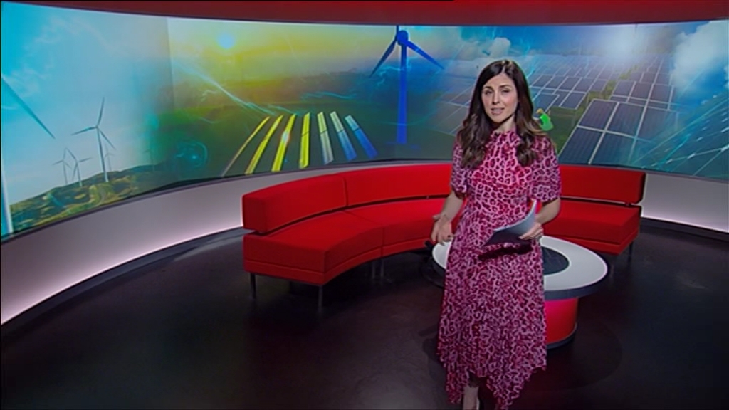 04.07 - 18.30.00 - BBC London News. The latest news, sport and weathe....ts_snapshot_02.15.575