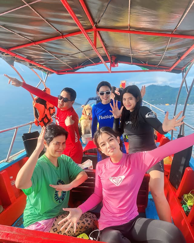 gal-9791210-20250519025609-f466888