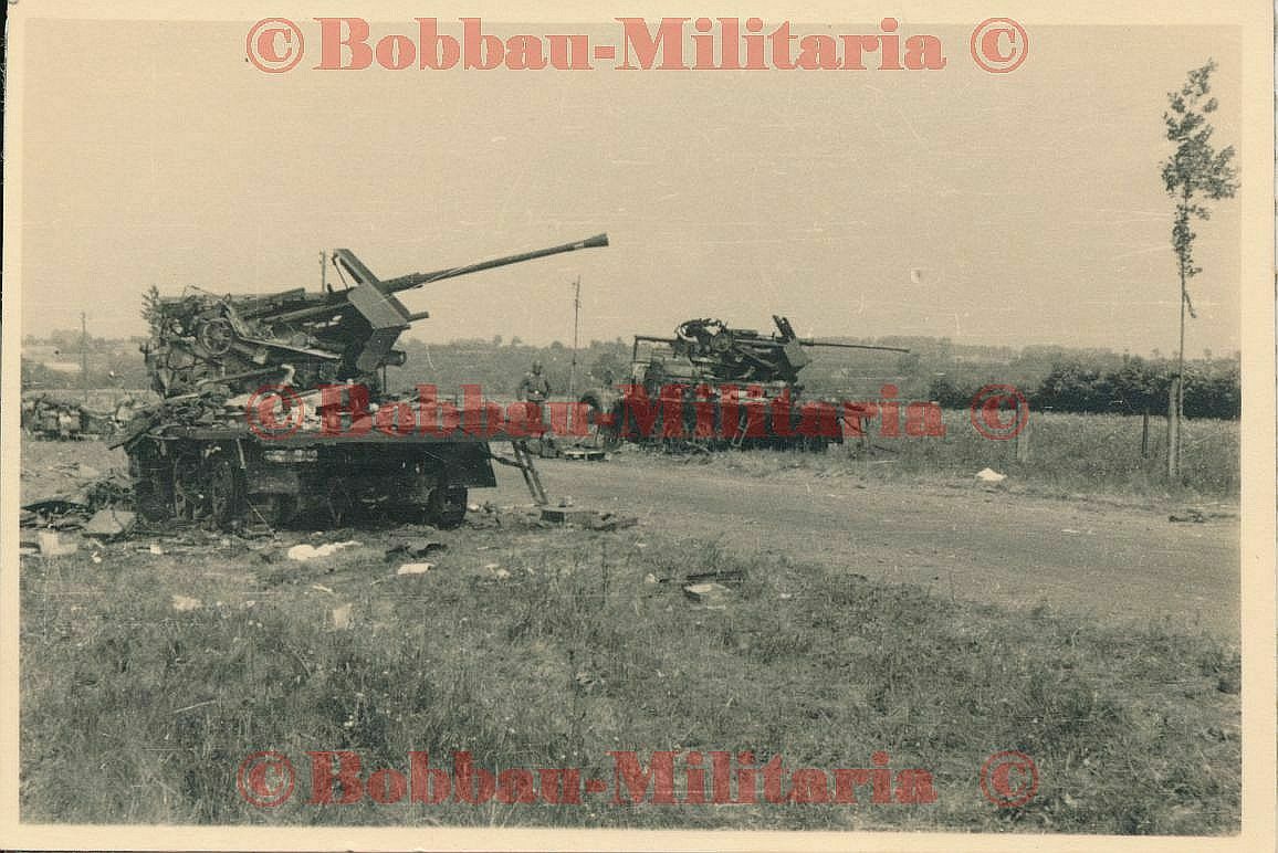 Frankreich Saint-Loup-de-Varennes zerstörte SdKfz Halbkette 3,7cm