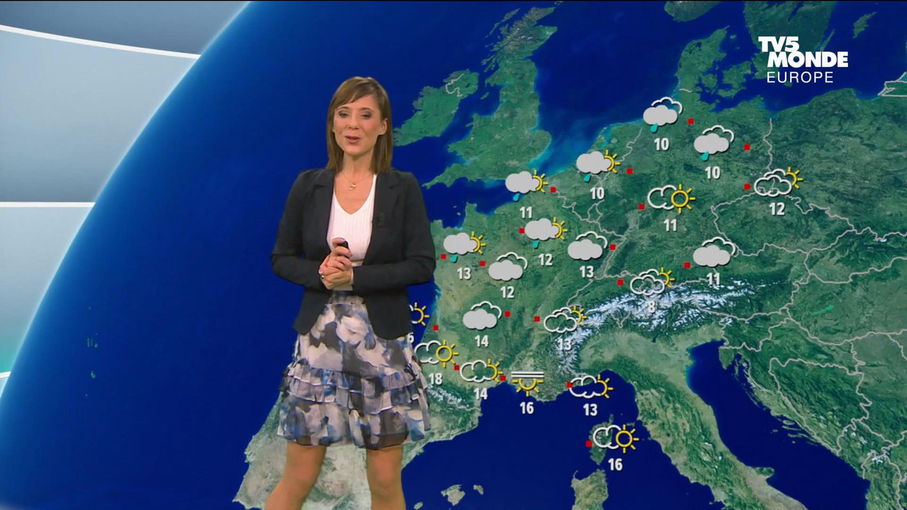 01.02 - 17.25.00 - Météo TV5 FBS. Le bulletin météorologique internat....ts_snapshot_09.20_[2022.01.