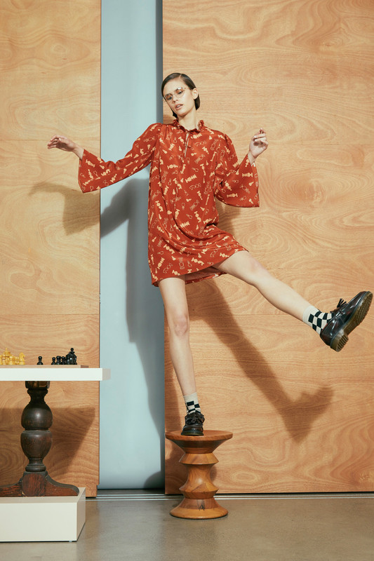 00006-karen-walker-new-york-pre-fall-19