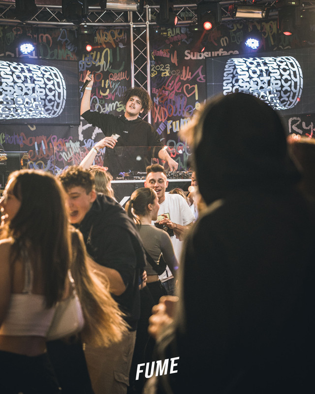 Rave n Roll