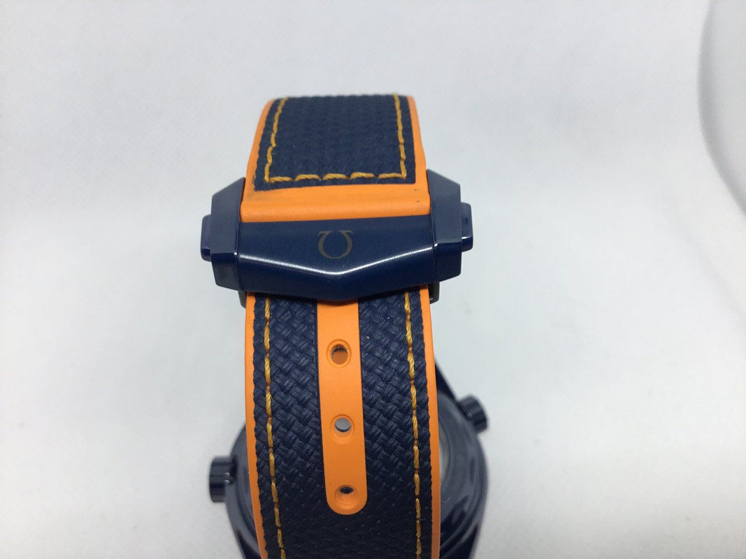 AA2A093D-29EC-4FA1-A453-F03CAC0FD92C