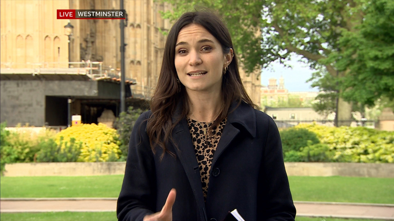 05.25 - 18.30.00 - BBC Wales Today. News and weather from BBC Wales. ....ts_snapshot_07.14.408