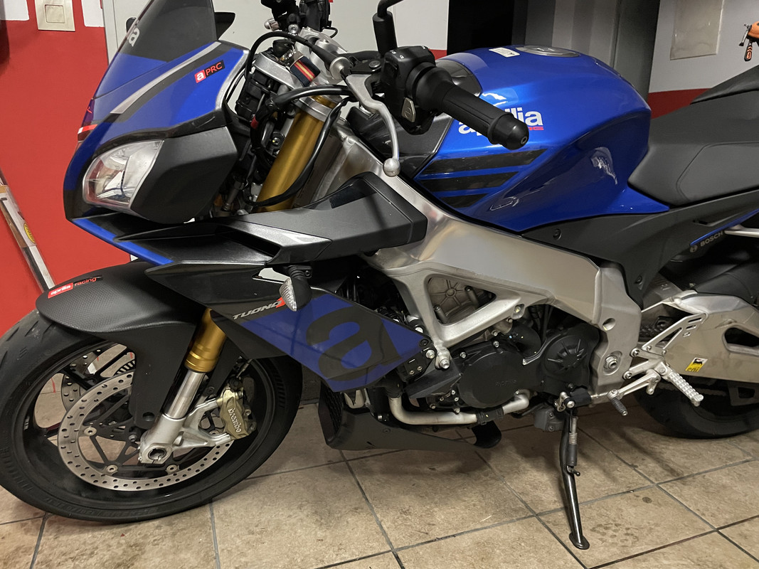 B14CB362-A6DC-4002-9293-8C3839F40FC4