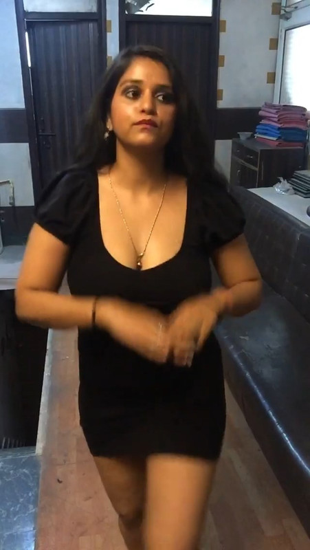 hot girl big titis.mp4_snapshot_00.05.820