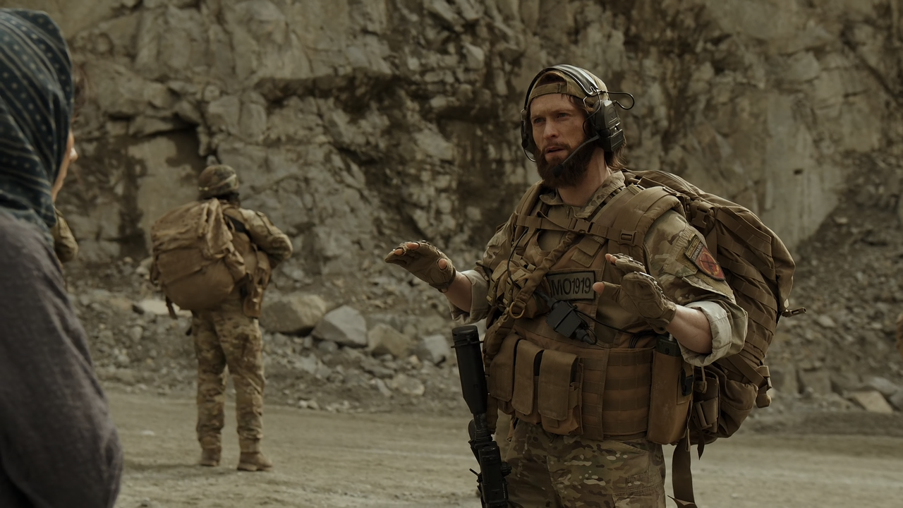 Debris.S01E11.Asalah.1080p.10bit.PCOK.WEB-DL.DDP5.1.HEVC-Vyndros.mkv_snapshot_14.12_[2021.07.05_17.2