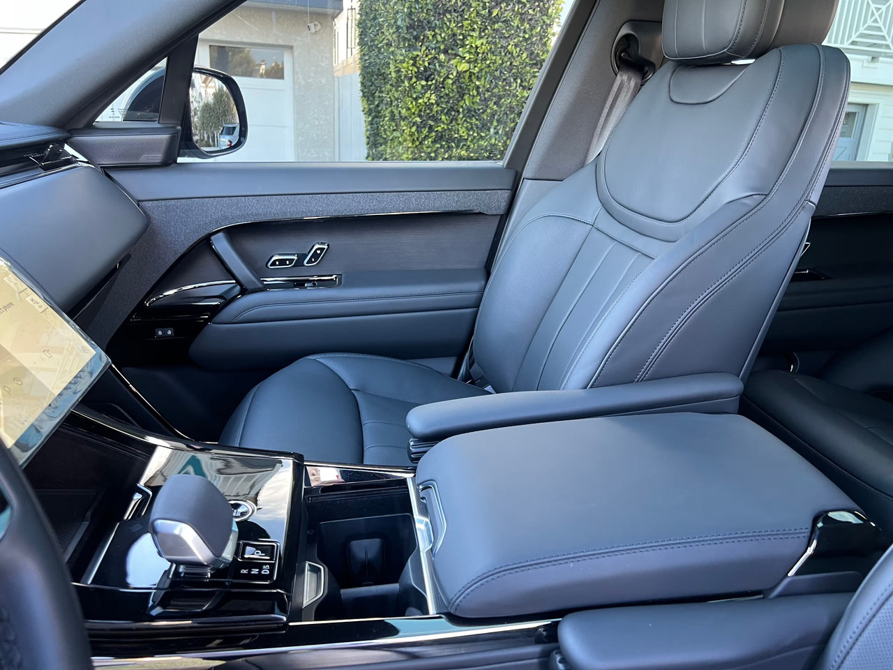 Vehicle thumbnail 23