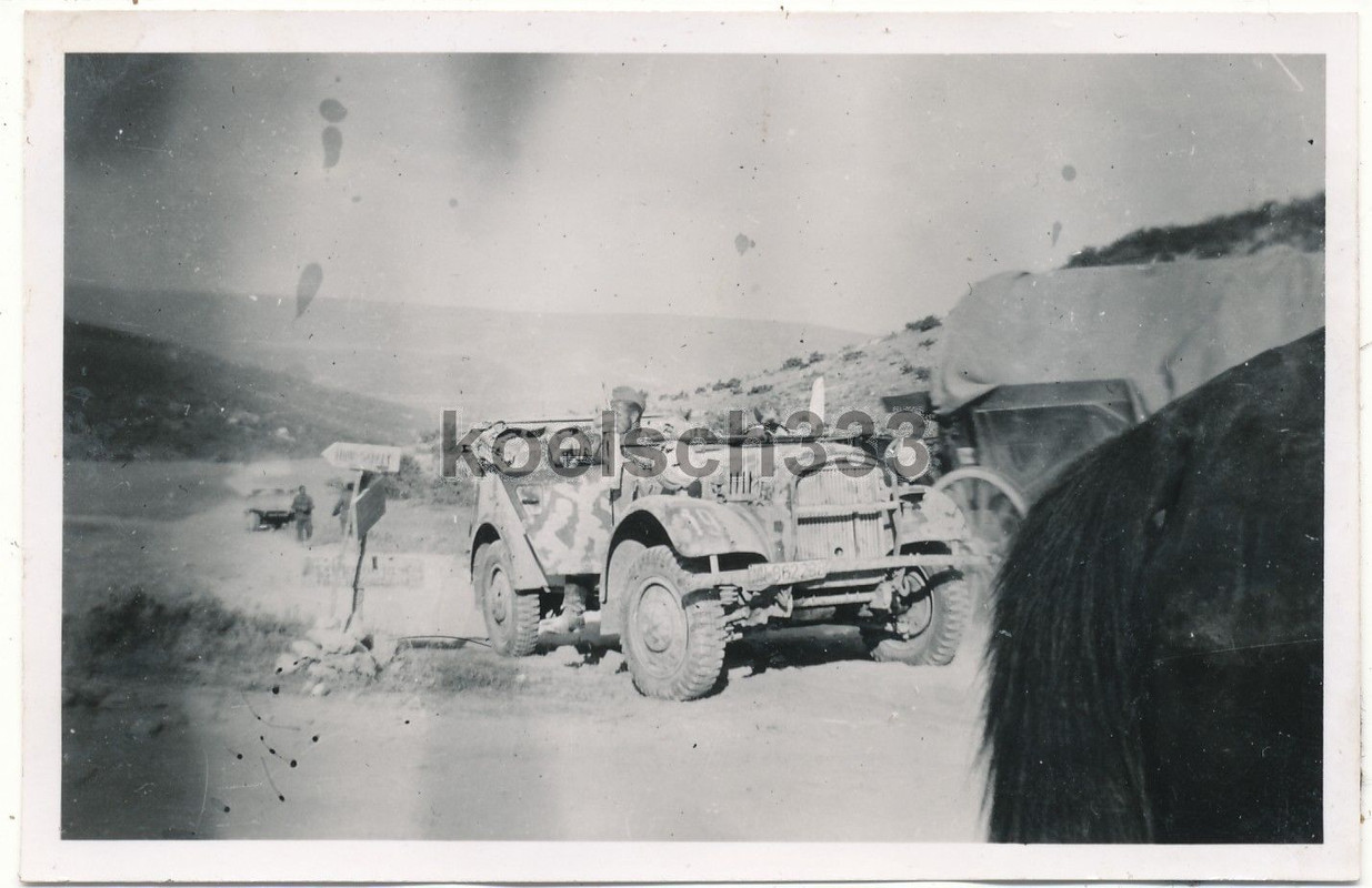 Foto Kübelwagen PKW Kfz. 2 Krim Tarnanstrich Tar