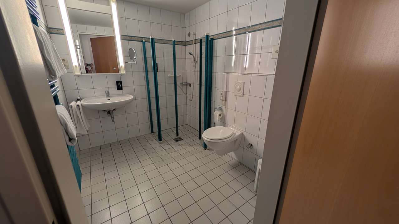 PXL-20260619-184518389.jpg