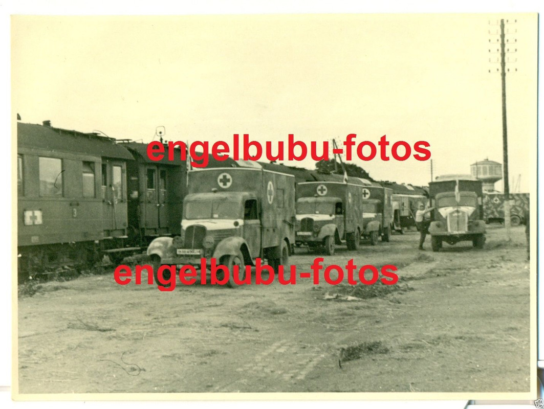 BAHNHOF CAMBRAI SANITÄTS-FAHRZEUG
