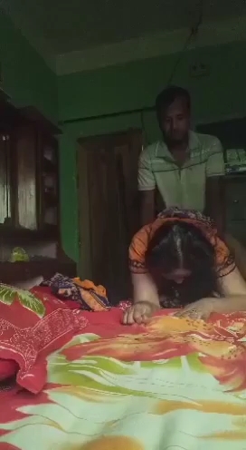 [Image: Desi-Bhabi-fucking-back-MP4-snapshot-00-48-000.jpg]