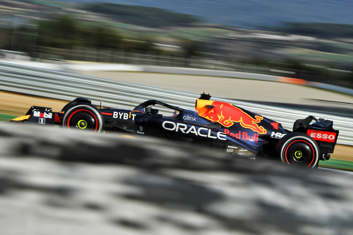 [Imagen: f1-test-barcellona-gallery-day1-417.jpg]