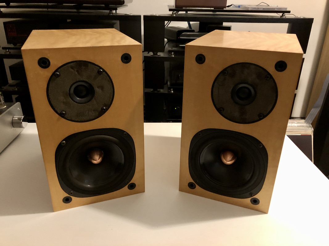 B1FDCA01-D779-4ADE-8D48-899CABD483CC