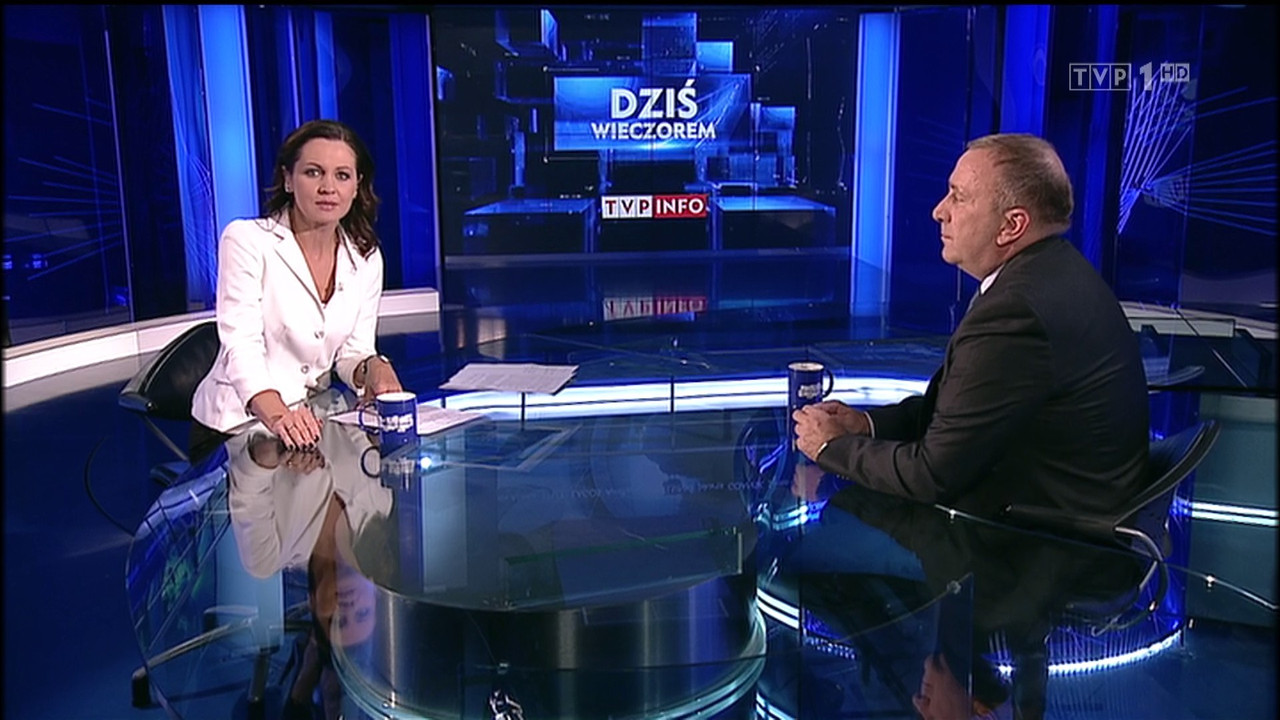 001_TVP_1_HD-22092015-1952.mts (0_03_19) 001868