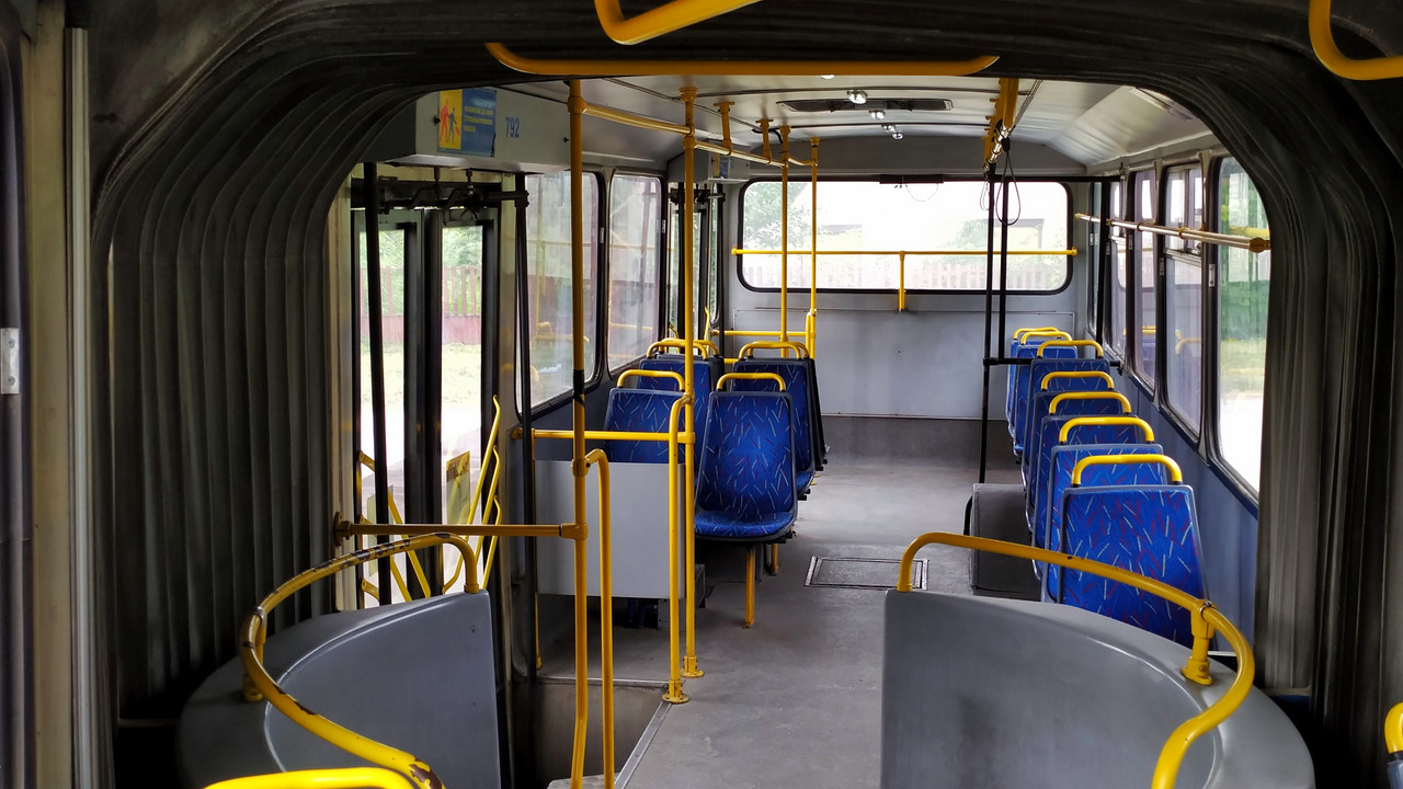 Volvo B10MA / Neobus 405GZ (2002/14) #792 - Enterijer(2)