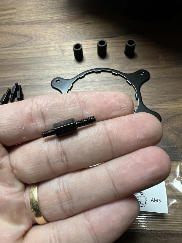 333E0E13-5A32-44B5-88F2-4E2E858C24D9